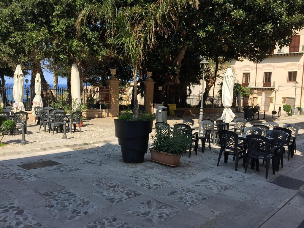 Residence Le Rose Castellammare del Golfo Exterior photo