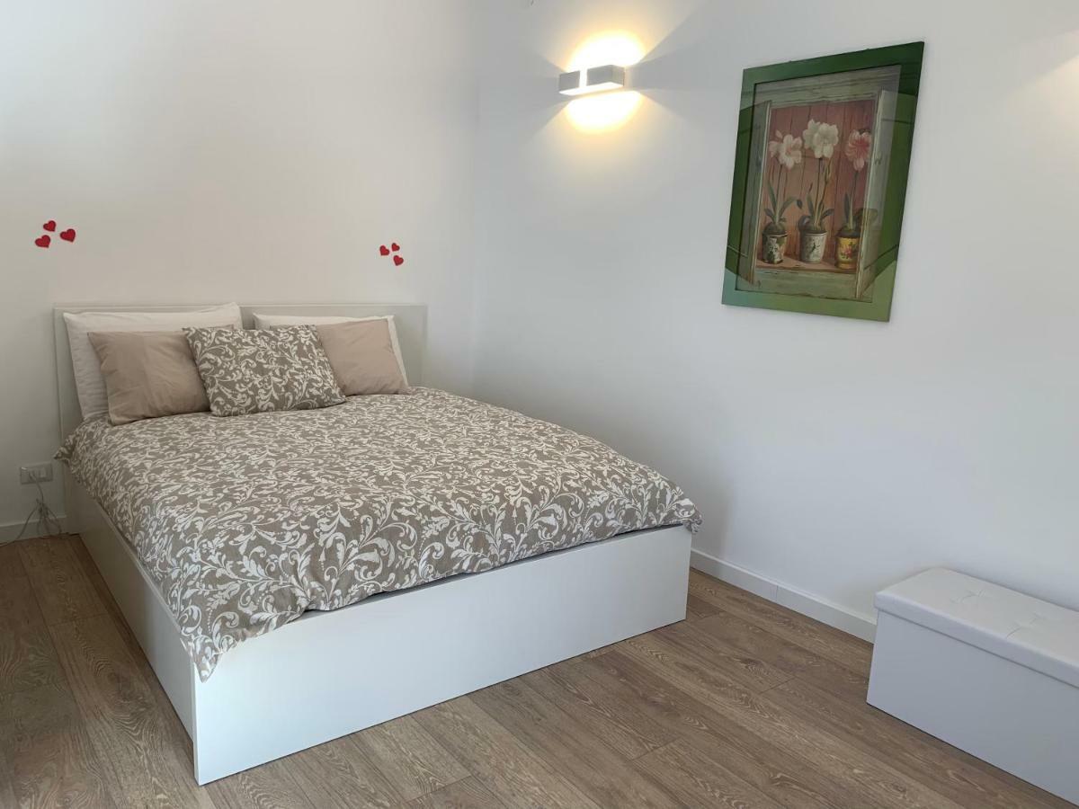 Residence Le Rose Castellammare del Golfo Exterior photo